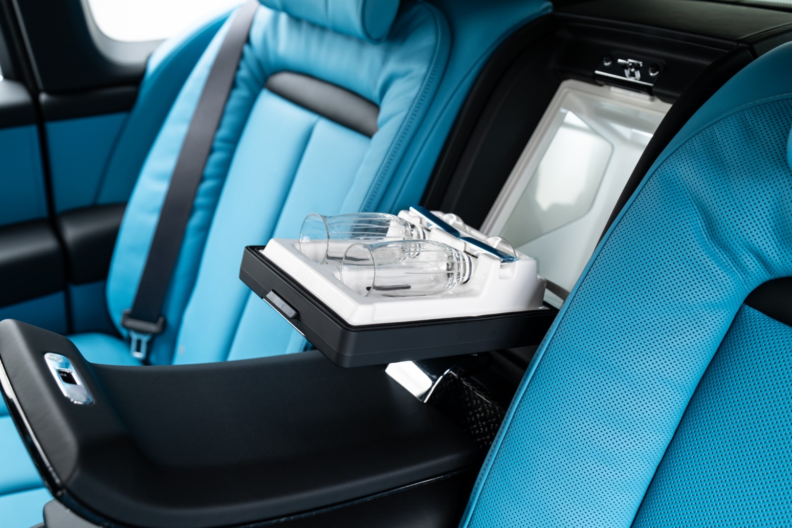 2026 ROLLS ROYCE CULLINAN BY KEYVANY | GCC | FULL CARBON